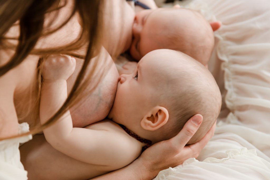 Twin babies breastfeeding