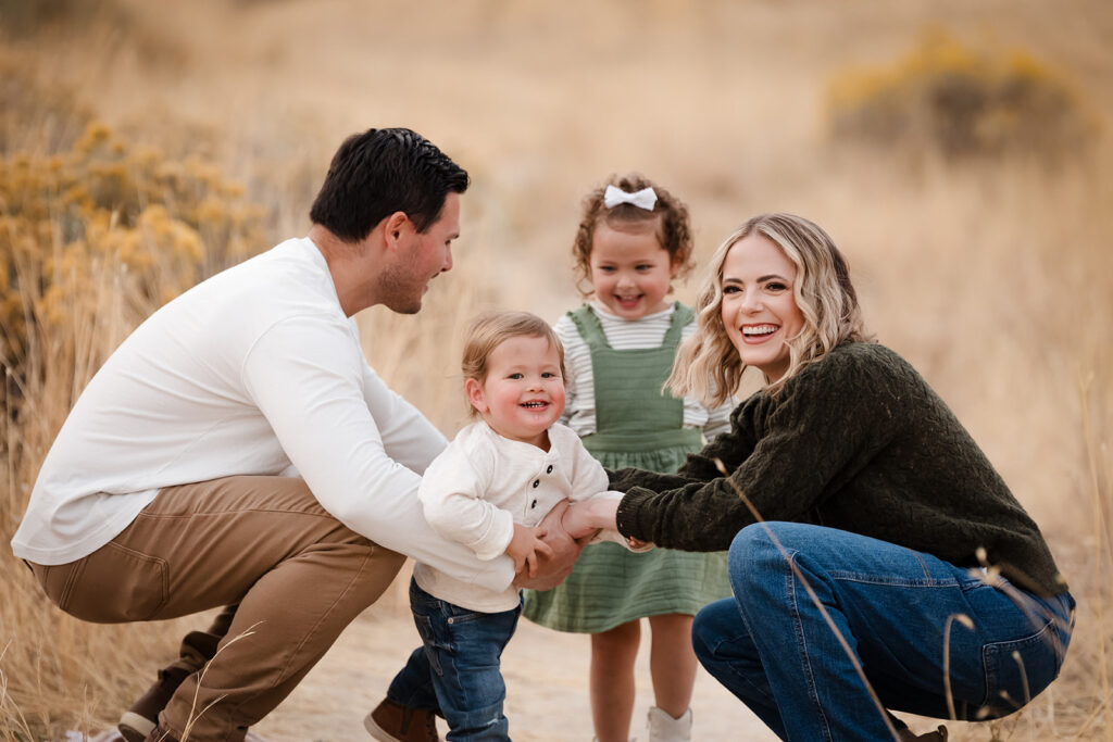 beautiful family of 4 in Boise Idaho photographed by Glean and Co photography
