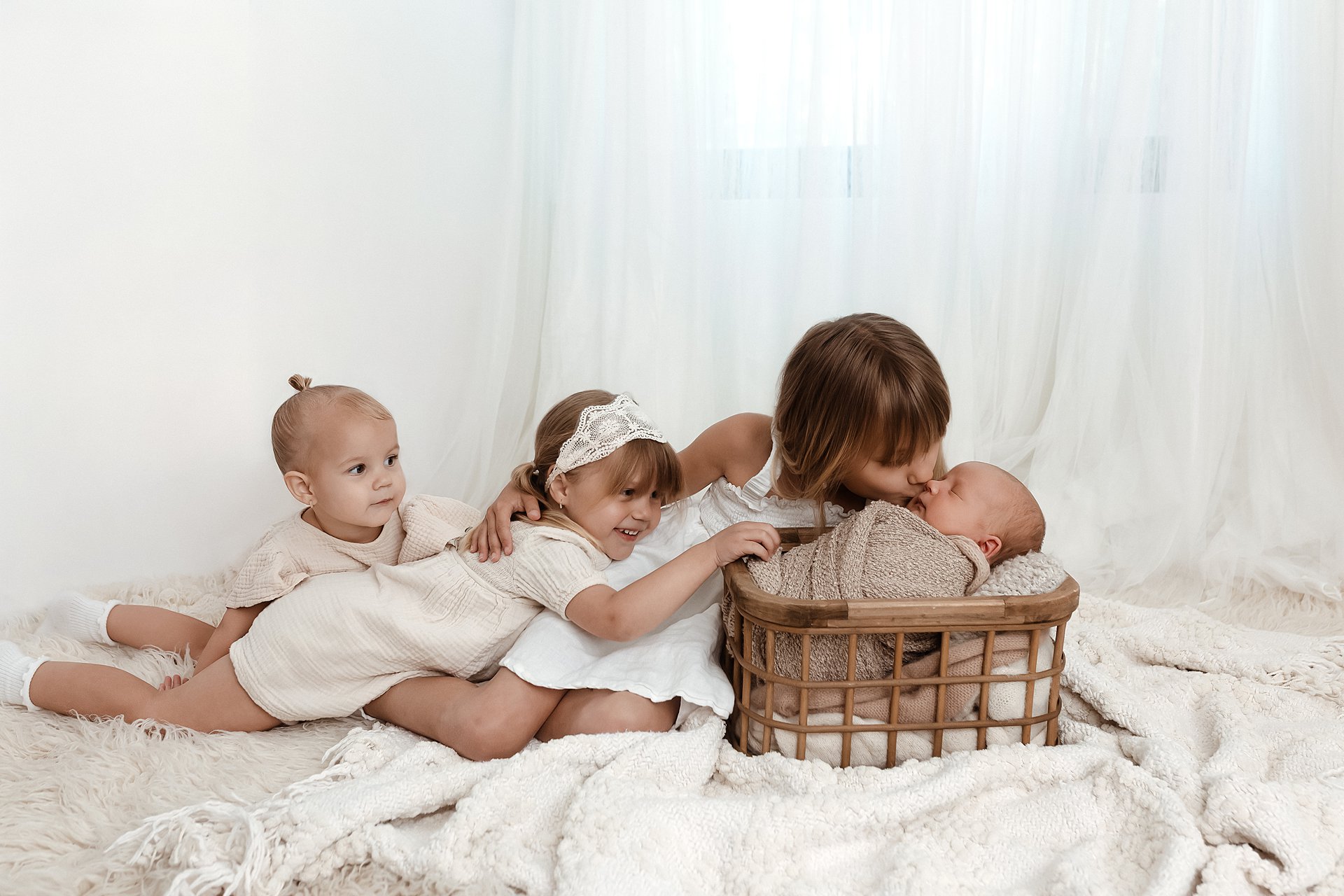 10 Newborn Photography Safety Tips
